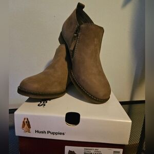 Barely worn Hush Puppies Mazin Cayto brown leather ankle bootie